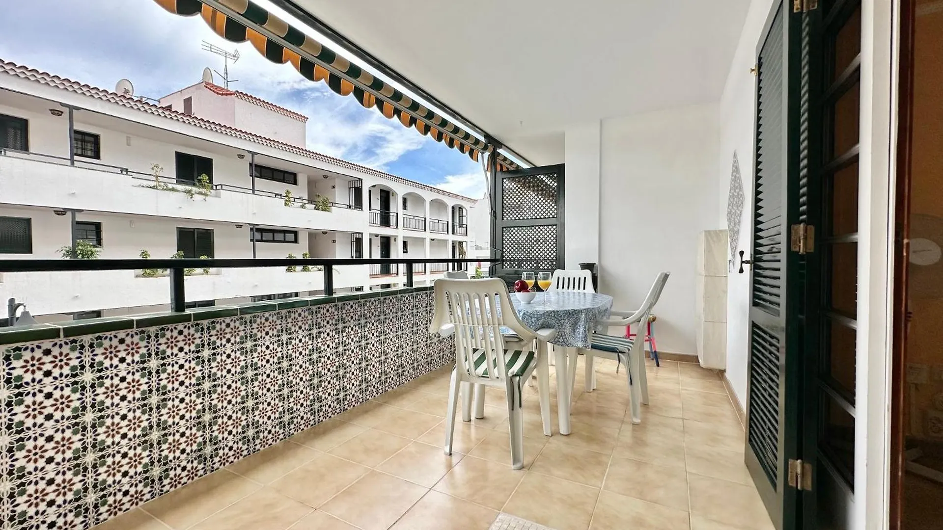Apartamento Fontana Beach Arona  Espanha